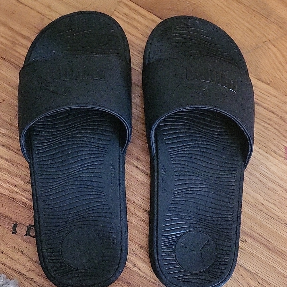 Puma Slides